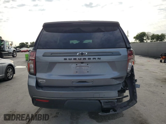 2021 Chevrolet Suburban Z71 с VIN 1GNSKDKD9MR385447, выставлен на аукционе Copart как лот 55764935 с пробегом 74 241 миль миль и Списание • Salvage title. История ставок и продаж доступна на DreamBid. Изображение 6.