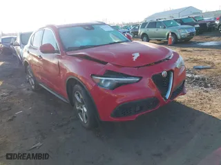 2021 Alfa Romeo Stelvio Sport with VIN ZASPAKAN8M7D03274, listed as a IAAI auction lot 41732709 with 40,202 mi miles. Bid and sale history available at carsss.com. Image 1.