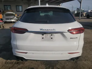 2023 Maserati Grecale GT z VIN ZN682AVA2P7418404, wystawiony jako Copart lot #44812895 z przebiegiem 33 382 mil mil oraz Szkoda całkowita • Salvage title. Historia ofert i sprzedaży dostępna na DreamBid. Obrazek 6.