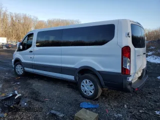 2022 Ford Transit Passenger XL with VIN 1FBAX2Y8XNKA62897, listed as a Copart auction lot 89276515 with Not Provided miles and Salvage Title. Bid and sale history available at DreamBid. Image 2.