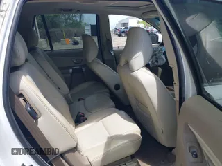 2007 Volvo XC90 I6 z VIN YV4CZ982671408873, wystawiony jako IAAI lot #42240300 z przebiegiem 248 914 mil mil oraz . Historia ofert i sprzedaży dostępna na DreamBid. Obrazek 8.