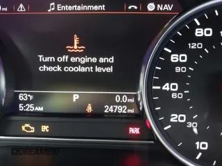 2017 Audi A8 с VIN WAU44AFD2HN018615, выставлен на аукционе IAAI как лот 42807685 с пробегом 24 792 миль миль и . История ставок и продаж доступна на DreamBid. Изображение 15.