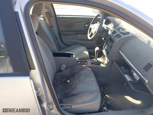 2004 Chevrolet Malibu with VIN 1G1ZS52F64F200389, listed as a IAAI auction lot 41759597 with 178,924 mi miles. Bid and sale history available at carsss.com. Image 5.