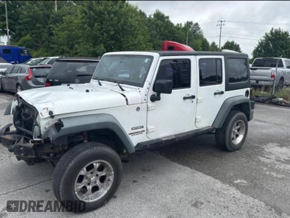 2013 Jeep Wrangler Unlimited Sport with VIN 1C4BJWDG6DL582321, listed as a Copart auction lot 61109125 with 182,953 mi miles and Clean title. Bid and sale history available at DreamBid. Image 2.