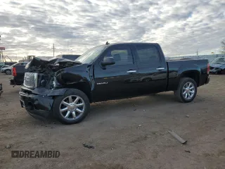 2011 GMC Sierra 1500 Denali z VIN 3GTP2XE23BG294441, wystawiony jako Copart lot #50512945 z przebiegiem 107 265 mil mil oraz Szkody całkowita. Historia ofert i sprzedaży dostępna na DreamBid. Obrazek 1.