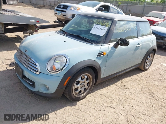 2012 MINI Hardtop with VIN WMWSU3C5XCT258709, listed as a IAAI auction lot 42265461 with 197,678 mi miles and . Bid and sale history available at DreamBid. Image 2.