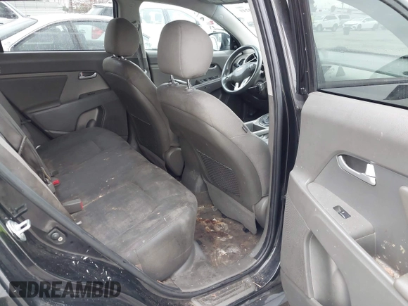2013 Kia Sportage LX with VIN KNDPB3A27D7452499, listed as a IAAI auction lot 42164249 with 169,845 mi miles. Bid and sale history available at carsss.com. Image 8.