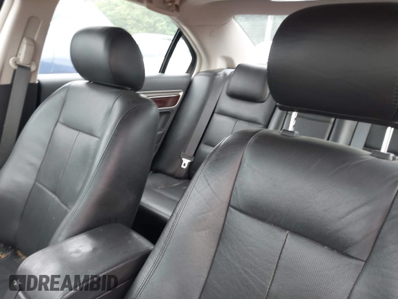 2007 Lincoln MKZ with VIN 3LNHM26T57R609904, listed as a IAAI auction lot 42118327 with 85,415 mi miles. Bid and sale history available at carsss.com. Image 13.