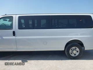 2020 Chevrolet Express Passenger LS с VIN 1GAZGNFG0L1242167, выставлен на аукционе IAAI как лот 42449725 с пробегом 36 919 миль миль и . История ставок и продаж доступна на DreamBid. Изображение 14.