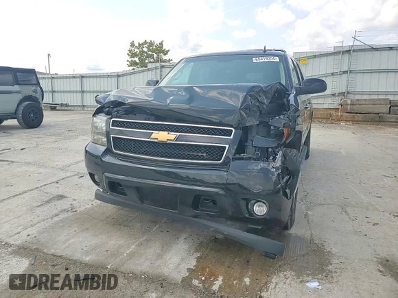 2014 Chevrolet Suburban LT with VIN 1GNSKJE75ER118957, listed as a Copart auction lot 65419354 with 204,878 mi miles and Salvage Title. Bid and sale history available at carsss.com. Image 11.