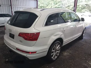 2014 Audi Q7 Premium Plus with VIN WA1LGAFE1ED000956, listed as a IAAI auction lot 42453908 with 81,896 mi miles and . Bid and sale history available at DreamBid. Image 4.