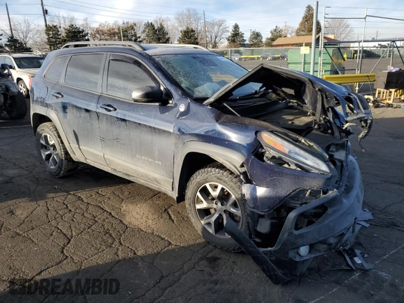 2014 Jeep Cherokee Trailhawk with VIN 1C4PJMBS3EW237636, listed as a Copart auction lot 44517845 with 105,956 mi miles and Salvage Title. Bid and sale history available at carsss.com. Image 4.