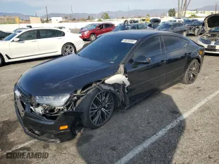 2017 Audi A7 Premium Plus with VIN WAUW2AFCXHN014320, listed as a Copart auction lot 44638995 with 71,589 mi miles and Salvage Title. Bid and sale history available at carsss.com. Image 1.
