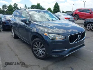 2016 Volvo XC90 T6 Momentum z VIN YV4A22PKXG1069975, wystawiony jako IAAI lot #42511664 z przebiegiem 150 061 mil mil oraz . Historia ofert i sprzedaży dostępna na DreamBid. Obrazek 1.