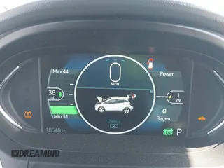 2020 Chevrolet Bolt EV Premier with VIN 1G1FZ6S04L4125895, listed as a IAAI auction lot 41637004 with 18,548 mi miles and . Bid and sale history available at DreamBid. Image 7.