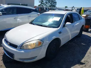 2008 Chevrolet Impala LS with VIN 2G1WB58K981236761, listed as a IAAI auction lot 41758259 with 240,840 mi miles and . Bid and sale history available at DreamBid. Image 17.