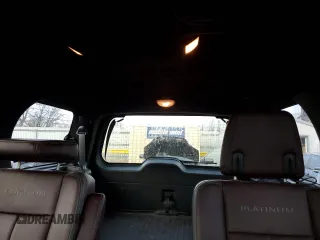 2017 Ford Expedition Platinum с VIN 1FMJU1MT8HEA25872, выставлен на аукционе Copart как лот 83593674 с пробегом 119 717 миль миль и Списание • Salvage title. История ставок и продаж доступна на DreamBid. Изображение 10.