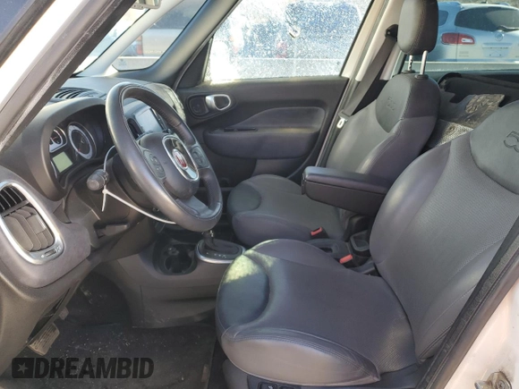 2014 FIAT 500L Lounge with VIN ZFBCFACH5EZ017403, listed as a Copart auction lot 83652624 with 30,905 mi miles and Clean Title. Bid and sale history available at DreamBid. Image 7.