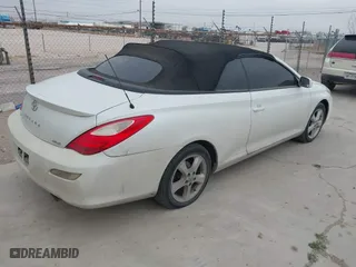 2008 Toyota Camry Solara SE with VIN 4T1FA38P18U150435, listed as a IAAI auction lot 41565548 with 211,568 mi miles. Bid and sale history available at carsss.com. Image 4.