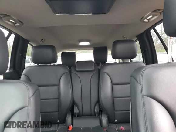 2011 Mercedes-Benz R 350 с VIN 4JGCB2FE9BA126856, выставлен на аукционе Copart как лот 57723975 с пробегом 137 712 миль миль и Чистый • Clean title. История ставок и продаж доступна на DreamBid. Изображение 10.