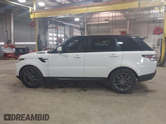 2016 Land Rover Range Rover Sport SE with VIN SALWG2KF7GA102962, listed as a IAAI auction lot 41912654 with 121,207 mi miles and . Bid and sale history available at DreamBid. Image 14.