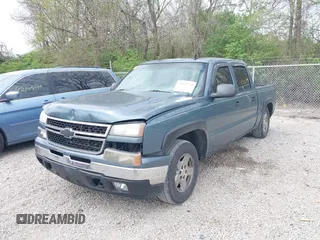 2006 Chevrolet Silverado 1500 LT1 with VIN 2GCEC13T761125079, listed as a IAAI auction lot 42122779 with 237,534 mi miles and . Bid and sale history available at DreamBid. Image 2.