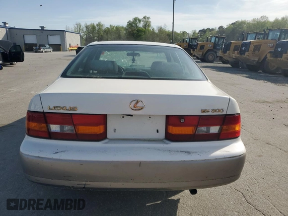 1998 Lexus ES 300 z VIN JT8BF28G4W0091267, wystawiony jako Copart lot #51188585 z przebiegiem Nie podano mil oraz Czysty tytuł • Clean title. Historia ofert i sprzedaży dostępna na DreamBid. Obrazek 6.