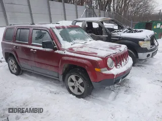 2014 Jeep Patriot Limited with VIN 1C4NJRCB1ED728821, listed as a IAAI auction lot 41241749 with 122,967 mi miles and . Bid and sale history available at DreamBid. Image 1.