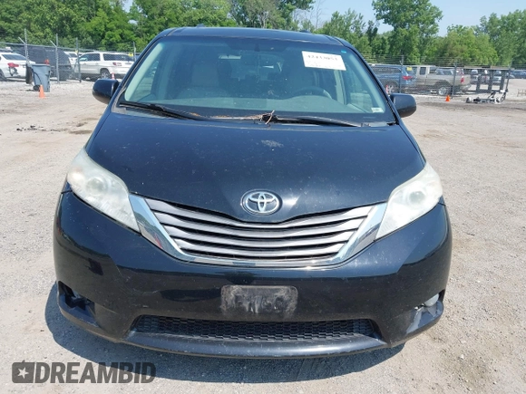2011 Toyota Sienna XLE с VIN 5TDDK3DC7BS014835, выставлен на аукционе IAAI как лот 42433053 с пробегом 291 762 миль миль и . История ставок и продаж доступна на DreamBid. Изображение 12.