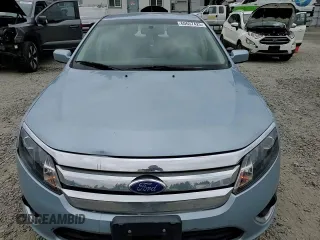 2011 Ford Fusion Hybrid with VIN 3FADP0L39BR274387, listed as a Copart auction lot 60657425 with 118,898 mi miles and Salvage title. Bid and sale history available at DreamBid. Image 13.