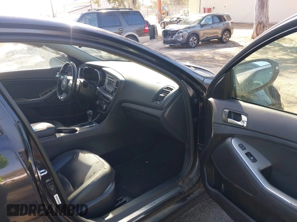 2015 Kia Optima SX with VIN 5XXGR4A72FG366833, listed as a IAAI auction lot 41726219 with 144,664 mi miles and . Bid and sale history available at carsss.com. Image 5.