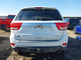 2013 Jeep Grand Cherokee Overland with VIN 1C4RJECT4DC526160, listed as a IAAI auction lot 41429164 with 115,311 mi miles. Bid and sale history available at carsss.com. Image 16.