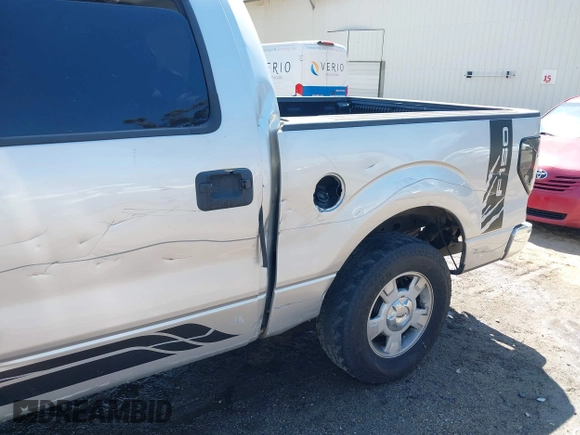2014 Ford F-150 XL with VIN 1FTFW1CT3EKD12216, listed as a IAAI auction lot 42110775 with 140,673 mi miles. Bid and sale history available at carsss.com. Image 19.