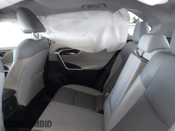 2022 Toyota RAV4 XLE Premium with VIN 2T3C1RFV8NC192497, listed as a IAAI auction lot 42336051 with 91,547 mi miles and . Bid and sale history available at DreamBid. Image 8.