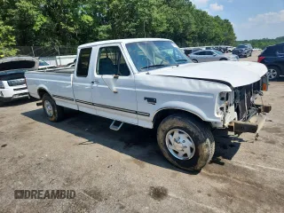 1997 Ford F-250 с VIN 1FTHX25F1VED01393, выставлен на аукционе Copart как лот 61215175 с пробегом 176 801 миль миль и Списание • Salvage title. История ставок и продаж доступна на DreamBid. Изображение 4.