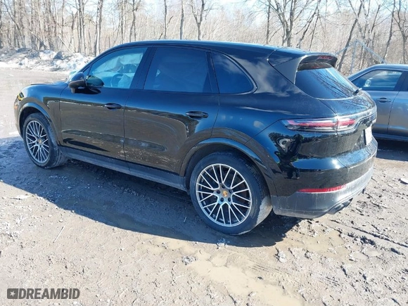 2023 Porsche Cayenne with VIN WP1AA2AY5PDA05830, listed as a IAAI auction lot 41692082 with 41,393 mi miles. Bid and sale history available at carsss.com. Image 3.