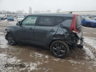 2020 Kia Soul EX with VIN KNDJ33AU8L7717353, listed as a Copart auction lot 43329845 with 34,446 mi miles and Clean Title. Bid and sale history available at carsss.com. Image 2.