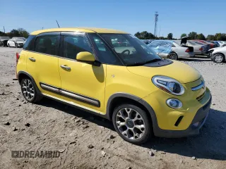 2014 FIAT 500L Trekking with VIN ZFBCFADH6EZ023595, listed as a Copart auction lot 77105084 with 143,562 mi miles and Clean Title. Bid and sale history available at carsss.com. Image 4.