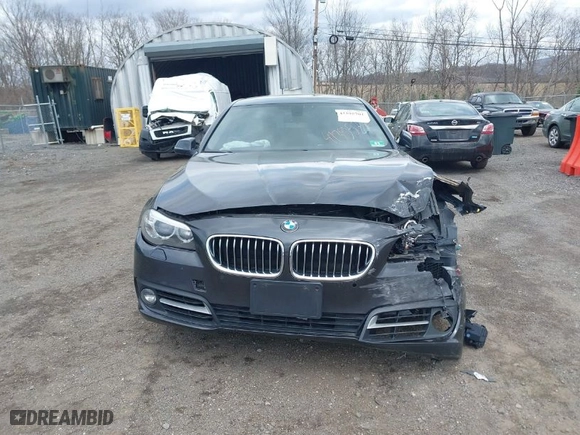 2015 BMW 5 Series 535i xDrive with VIN WBA5B3C58FD544771, listed as a IAAI auction lot 41395701 with 102,975 mi miles. Bid and sale history available at carsss.com. Image 11.