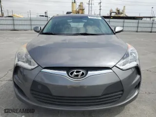 2016 Hyundai Veloster with VIN KMHTC6AD5GU285088, listed as a Copart auction lot 54595305 with 115,885 mi miles and Clean Title. Bid and sale history available at carsss.com. Image 5.
