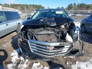 2017 Cadillac XT5 Premium Luxury AWD with VIN 1GYKNERS3HZ102955, listed as a IAAI auction lot 40986583 with 80,729 mi miles. Bid and sale history available at carsss.com. Image 13.
