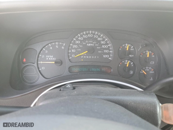 2006 Chevrolet Silverado 1500 Work Truck with VIN 3GCEC14VX6G246762, listed as a Copart auction lot 46645975 with 198,696 mi miles and Salvage Title. Bid and sale history available at carsss.com. Image 9.