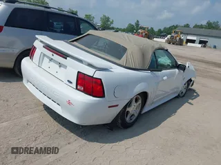 2003 Ford Mustang Deluxe z VIN 1FAFP444X3F378411, wystawiony jako IAAI lot #42682826 z przebiegiem 162 271 mil mil oraz . Historia ofert i sprzedaży dostępna na DreamBid. Obrazek 4.
