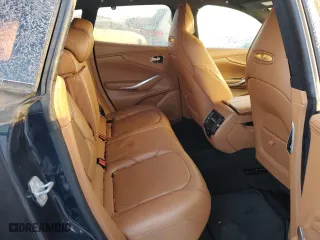 2021 Aston Martin DBX with VIN SCFVUJAW9MTV02708, listed as a Copart auction lot 85731374 with 0 mi miles and Salvage Title. Bid and sale history available at carsss.com. Image 10.
