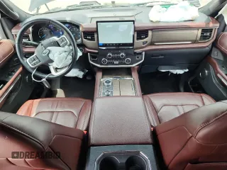 2022 Ford Expedition Max Limited z VIN 1FMJK2AT2NEA57566, wystawiony jako Copart lot #58993535 z przebiegiem 130 913 mil mil oraz Szkoda całkowita • Salvage title. Historia ofert i sprzedaży dostępna na DreamBid. Obrazek 8.