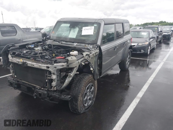 2022 Ford Bronco with VIN 1FMDE5BH5NLB12538, listed as a IAAI auction lot 42161313 with 64,518 mi miles and . Bid and sale history available at DreamBid. Image 18.