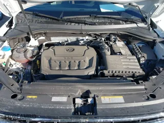 2024 Volkswagen Tiguan S with VIN 3VVFB7AX0RM081893, listed as a IAAI auction lot 41425695 with 8,187 mi miles. Bid and sale history available at carsss.com. Image 10.