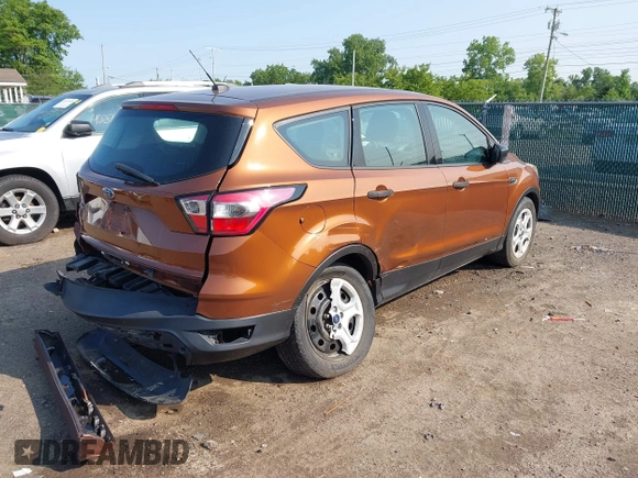 2017 Ford Escape S z VIN 1FMCU0F79HUC31792, wystawiony jako IAAI lot #42377599 z przebiegiem 98 300 mil mil oraz . Historia ofert i sprzedaży dostępna na DreamBid. Obrazek 4.