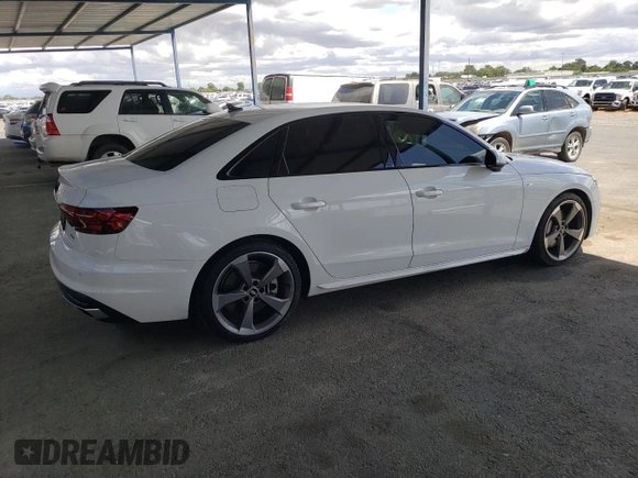 2021 Audi A4 S line Premium Plus z VIN WAUEAAF47MA040978, wystawiony jako Copart lot #56773385 z przebiegiem 32 604 mil mil oraz Szkoda całkowita • Salvage title. Historia ofert i sprzedaży dostępna na DreamBid. Obrazek 3.