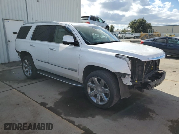2020 Cadillac Escalade Luxury z VIN 1GYS4BKJ0LR276641, wystawiony jako Copart lot #44267515 z przebiegiem 81 101 mil mil oraz Szkoda całkowita • Salvage title. Historia ofert i sprzedaży dostępna na DreamBid. Obrazek 4.